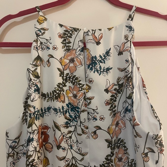 Floral sleeveless top - Picture 4 of 4